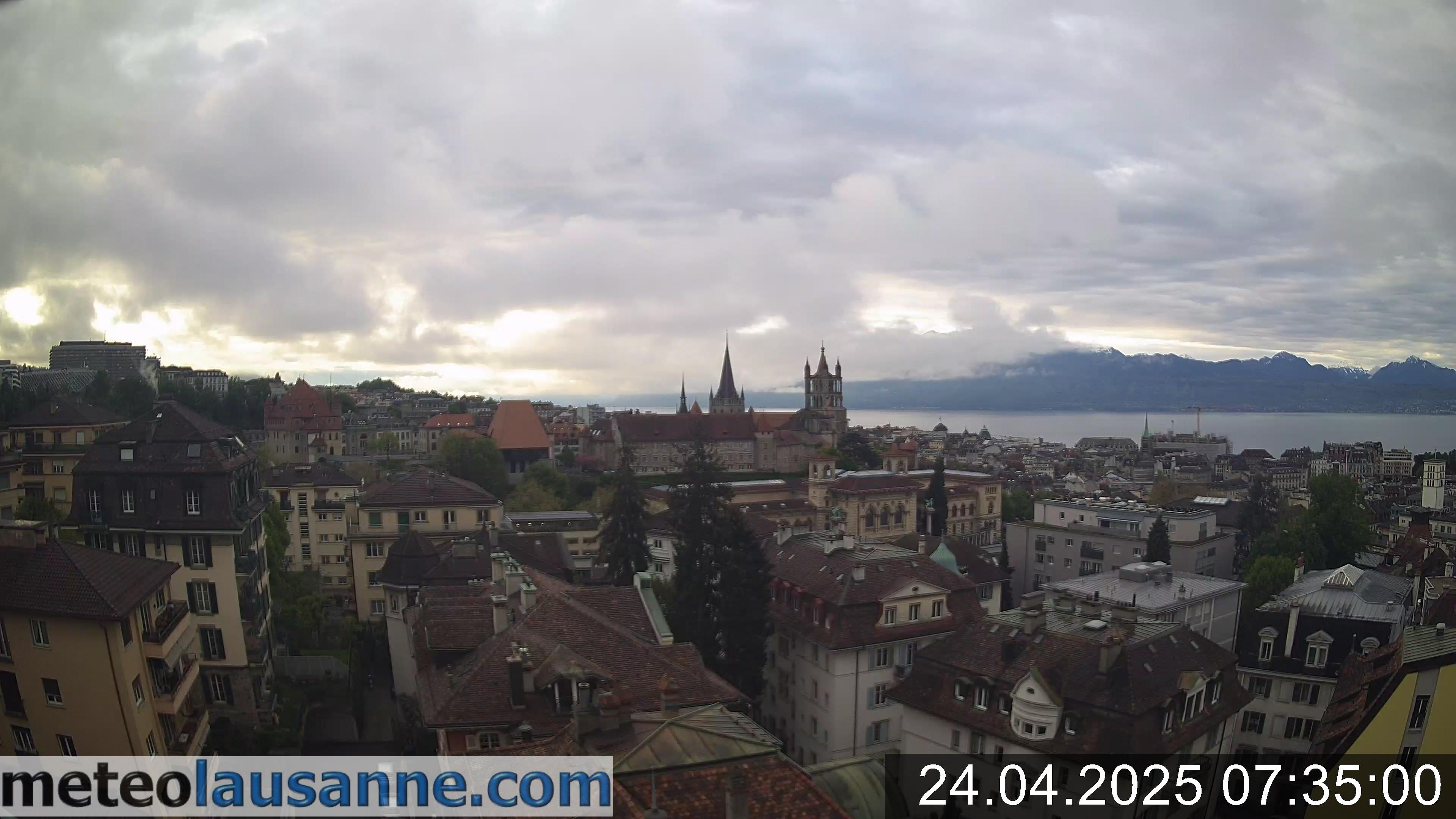 webcam lausanne cathédrale et palais de rumine